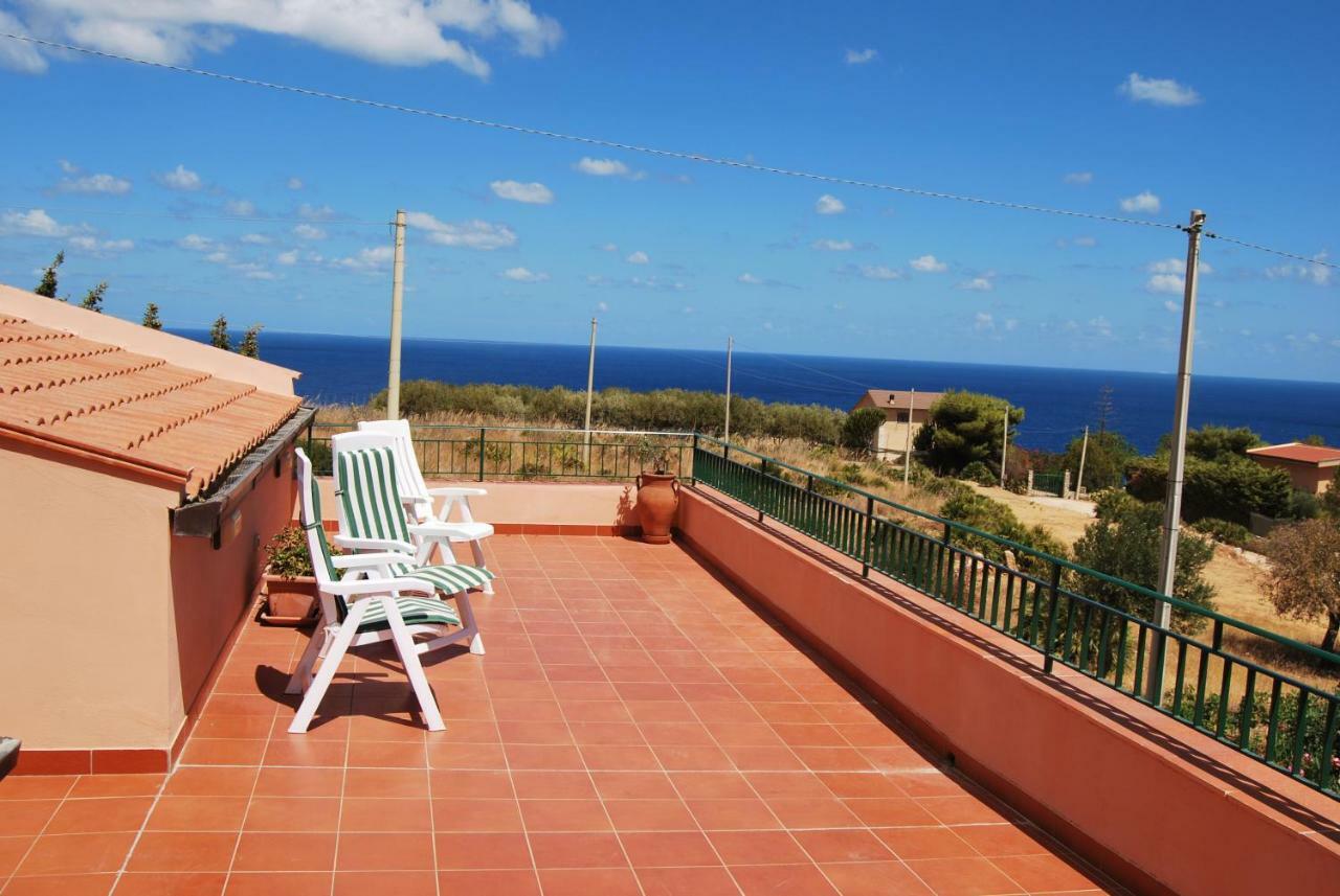 Casa Vacanze La Terrazza Sul Golfo Castellammare del Golfo Exterior foto