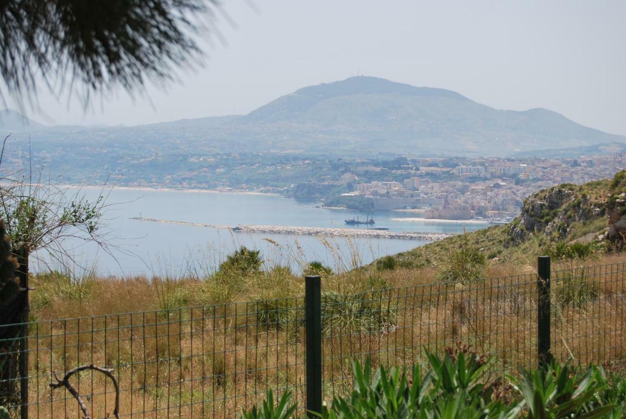 Casa Vacanze La Terrazza Sul Golfo Castellammare del Golfo Exterior foto