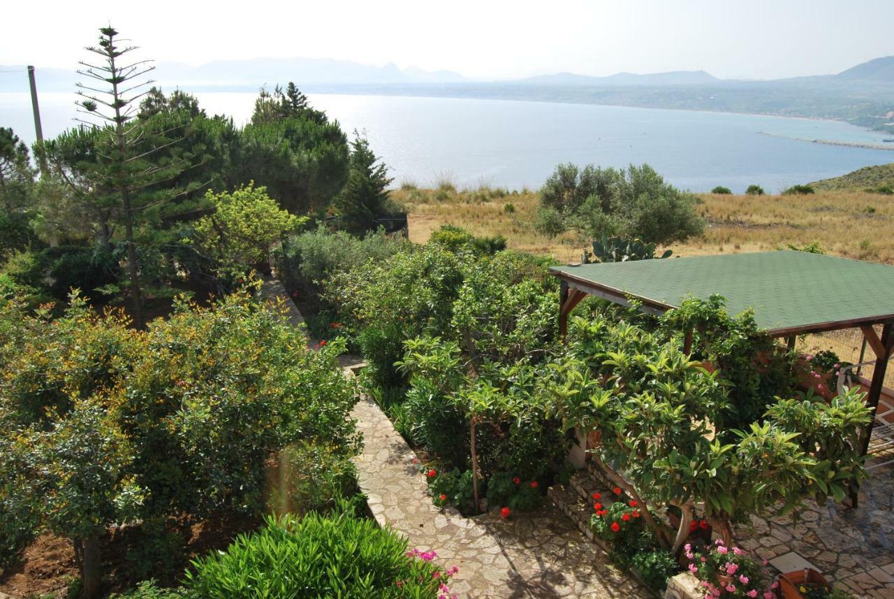Casa Vacanze La Terrazza Sul Golfo Castellammare del Golfo Exterior foto